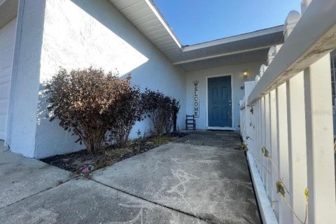 Купить виллу или дом в Гранд Айленд, Флорида 4 комнаты, 123м2, № 2096811 - фото 4