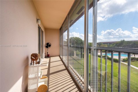 Copropriété à vendre à Pembroke Pines, Floride: 2 chambres, 88.54 m2 № 2005967 - photo 20