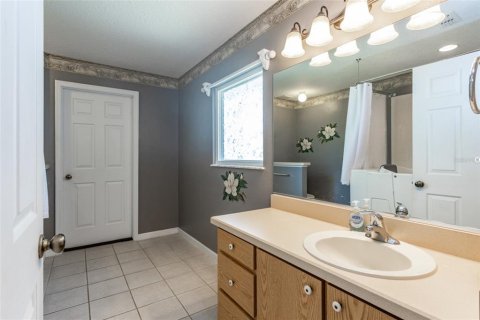 House in Palm Coast, Florida 3 bedrooms, 140 sq.m. № 1832151 - photo 13