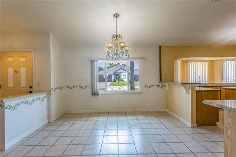 House in Palm Coast, Florida 3 bedrooms, 140 sq.m. № 1832151 - photo 8
