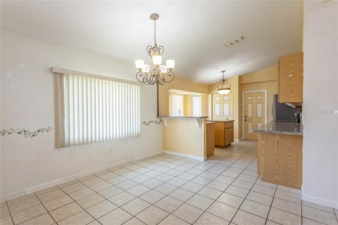 House in Palm Coast, Florida 3 bedrooms, 140 sq.m. № 1832151 - photo 6