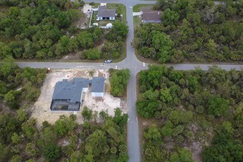 Land in Port Charlotte, Florida № 2202946 - photo 5