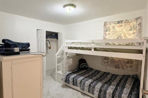 Снять в аренду виллу или дом в Майами, Флорида 3 спальни, 196.67м2, № 1973444 - фото 11