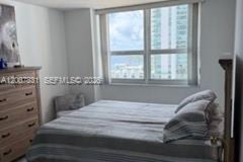 Condo in Miami, Florida, 2 bedrooms № 2253869 - photo 18