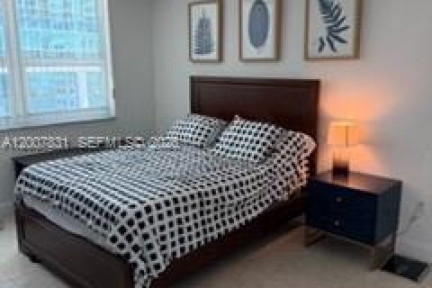 Condo in Miami, Florida, 2 bedrooms № 2253869 - photo 22