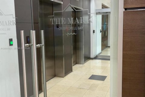 Condo in Miami, Florida, 2 bedrooms № 2253869 - photo 9