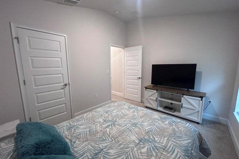 Villa ou maison à louer à St. Lucie, Floride: 2 chambres, 169.08 m2 № 2397815 - photo 2