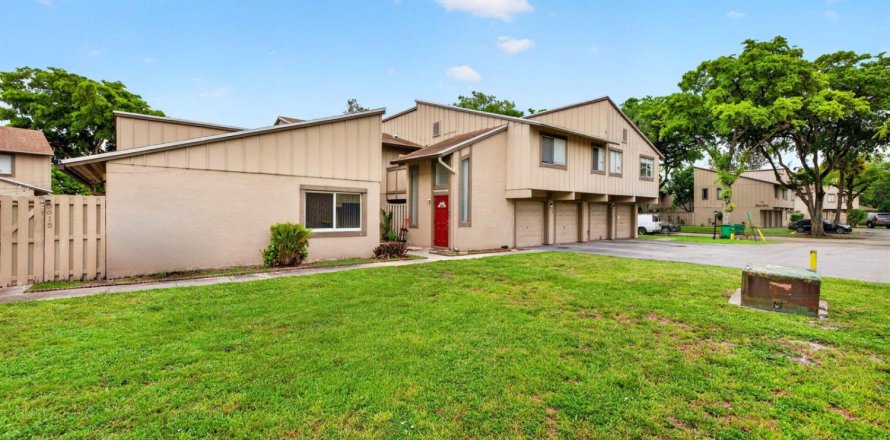 Condo à Lauderhill, Floride, 2 chambres  № 2084394