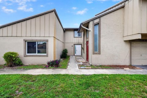 Copropriété à vendre à Lauderhill, Floride: 2 chambres, 87.7 m2 № 2084394 - photo 2