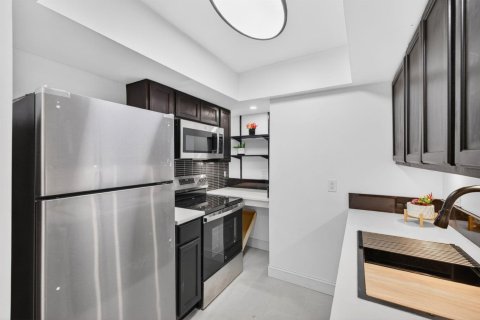 Copropriété à vendre à Lauderhill, Floride: 2 chambres, 87.7 m2 № 2084394 - photo 13