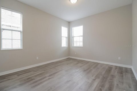 Villa ou maison à louer à Orlando, Floride: 4 chambres, 225.01 m2 № 2406982 - photo 13