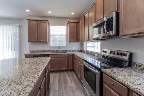 Villa ou maison à louer à Orlando, Floride: 4 chambres, 225.01 m2 № 2406982 - photo 8