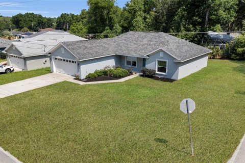 Villa ou maison à vendre à Summerfield, Floride: 3 chambres, 162.95 m2 № 1676007 - photo 2