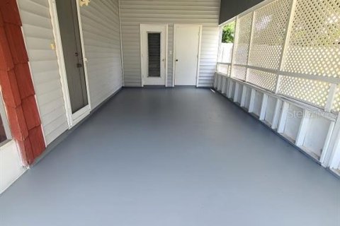 House in Spring Hill, Florida 2 bedrooms, 104.79 sq.m. № 1876275 - photo 18