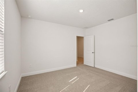 House in Lady Lake, Florida 4 bedrooms, 184.69 sq.m. № 2096766 - photo 21