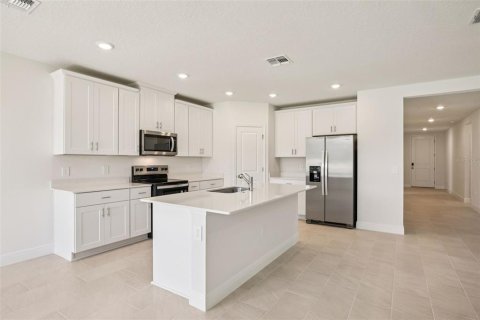 House in Lady Lake, Florida 4 bedrooms, 184.69 sq.m. № 2096766 - photo 16