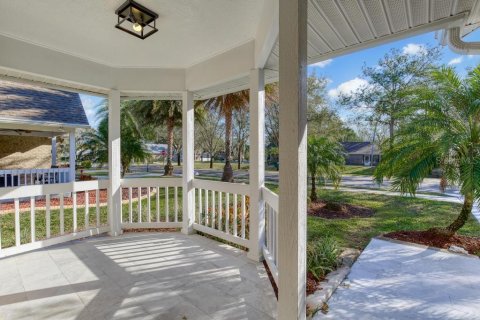 House in Ormond Beach, Florida 3 bedrooms, 151.43 sq.m. № 1737289 - photo 7