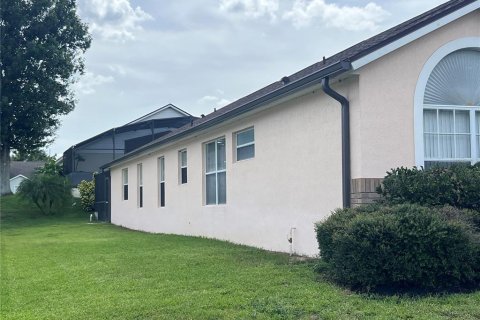 House in Clermont, Florida 5 bedrooms, 202.9 sq.m. № 1817383 - photo 3