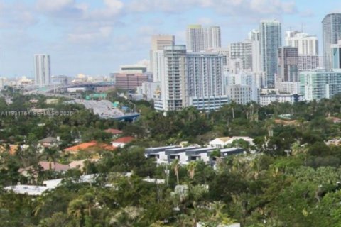 Снять в аренду кондоминиум в Майами, Флорида 3 спальни, 158.21м2, № 1991356 - фото 5
