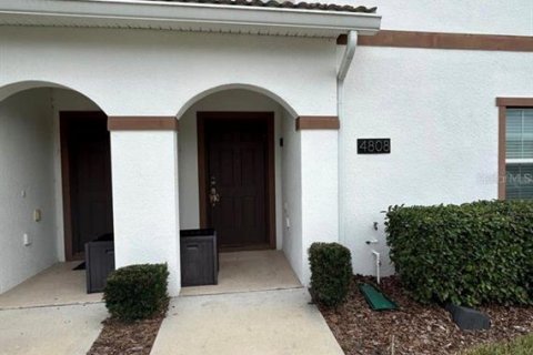 Adosado en alquiler en Kissimmee, Florida, 4 dormitorios, 177.81 m2 № 1919337 - foto 1