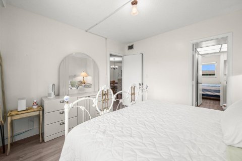 Copropriété à vendre à Boynton Beach, Floride: 2 chambres, 67.73 m2 № 2242114 - photo 14