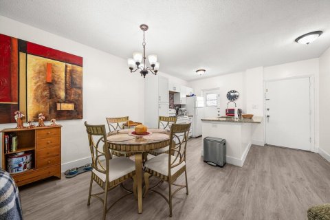 Copropriété à vendre à Boynton Beach, Floride: 2 chambres, 67.73 m2 № 2242114 - photo 5