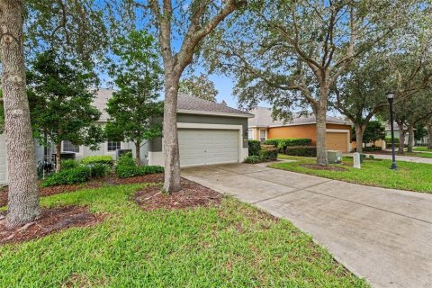 House in Hudson, Florida 2 bedrooms, 141.58 sq.m. № 2196282 - photo 3