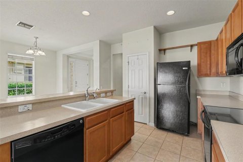 House in Hudson, Florida 2 bedrooms, 141.58 sq.m. № 2196282 - photo 10