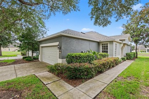 House in Hudson, Florida 2 bedrooms, 141.58 sq.m. № 2196282 - photo 2