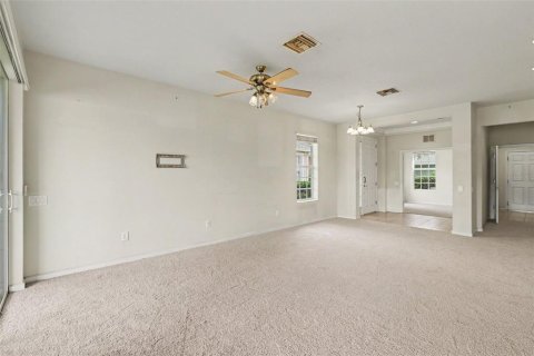 House in Hudson, Florida 2 bedrooms, 141.58 sq.m. № 2196282 - photo 7