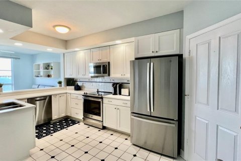 Copropriété à louer à Saint Petersburg, Floride: 2 chambres, 140.84 m2 № 1747378 - photo 26