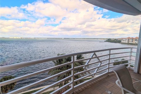 Copropriété à louer à Saint Petersburg, Floride: 2 chambres, 140.84 m2 № 1747378 - photo 8