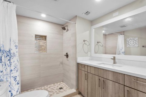 Condo in Davie, Florida, 2 bedrooms № 2246555 - photo 16