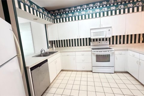 Casa en venta en Winter Haven, Florida, 3 dormitorios, 155.7 m2 № 2205468 - foto 5
