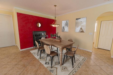Casa en venta en Port St. Lucie, Florida, 5 dormitorios, 257.53 m2 № 2078377 - foto 5