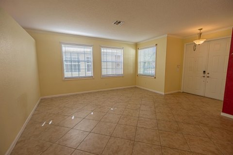 Casa en venta en Port St. Lucie, Florida, 5 dormitorios, 257.53 m2 № 2078377 - foto 4
