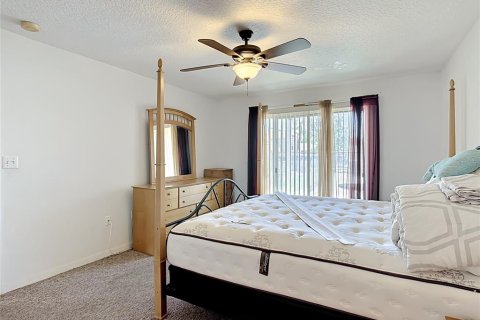 Condo in Kissimmee, Florida, 3 bedrooms  № 2103913 - photo 20