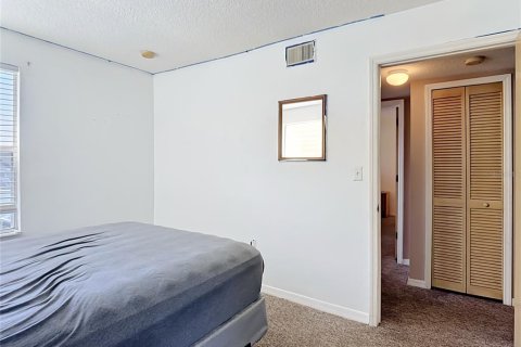 Condo in Kissimmee, Florida, 3 bedrooms  № 2103913 - photo 21