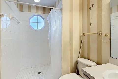 Condo in Kissimmee, Florida, 3 bedrooms  № 2103913 - photo 13