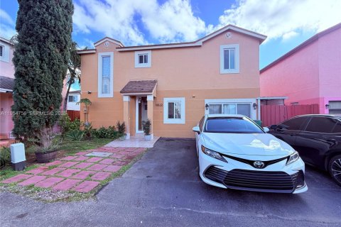 Touwnhouse à Miami, Floride 3 chambres, 158.12 m2 № 2009266