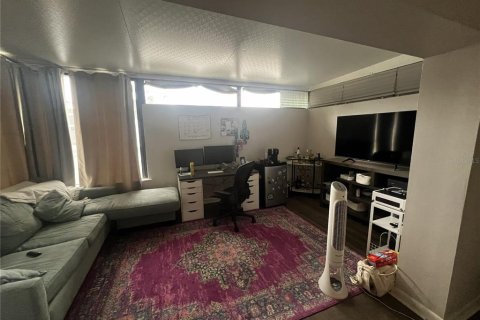 Condominio en alquiler en Tampa, Florida, 3 dormitorios, 151.43 m2 № 2156074 - foto 14