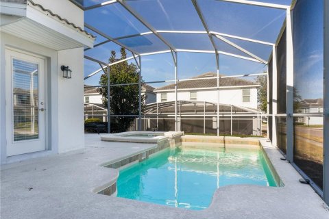 House in Davenport, Florida 5 bedrooms, 286.23 sq.m. № 1537591 - photo 2