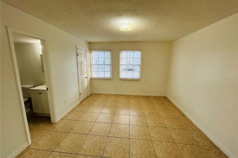 Copropriété à louer à Orlando, Floride: 2 chambres, 92.16 m2 № 2431907 - photo 9