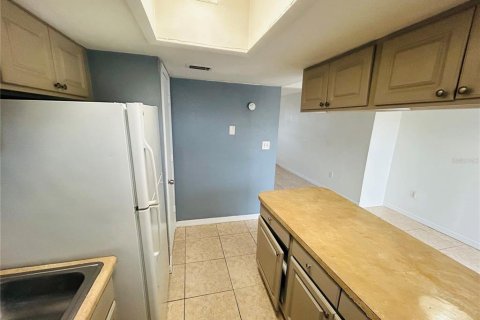 Copropriété à louer à Orlando, Floride: 2 chambres, 92.16 m2 № 2431907 - photo 3