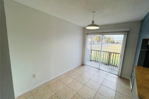 Copropriété à louer à Orlando, Floride: 2 chambres, 92.16 m2 № 2431907 - photo 4