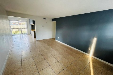 Copropriété à louer à Orlando, Floride: 2 chambres, 92.16 m2 № 2431907 - photo 5