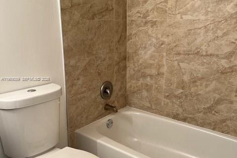 Снять в аренду кондоминиум в Помпано-Бич, Флорида 2 спальни, 76.64м2, № 2018065 - фото 19