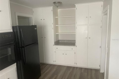 House in Mulberry, Florida 4 bedrooms, 189.99 sq.m. № 1854576 - photo 7