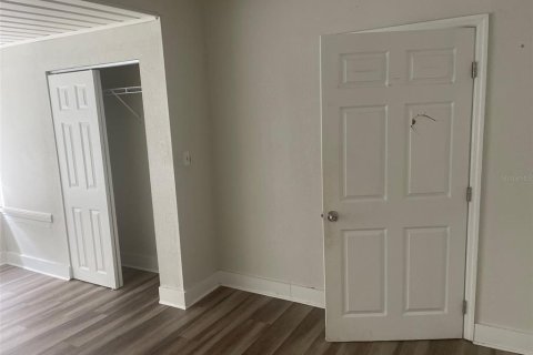 House in Mulberry, Florida 4 bedrooms, 189.99 sq.m. № 1854576 - photo 23