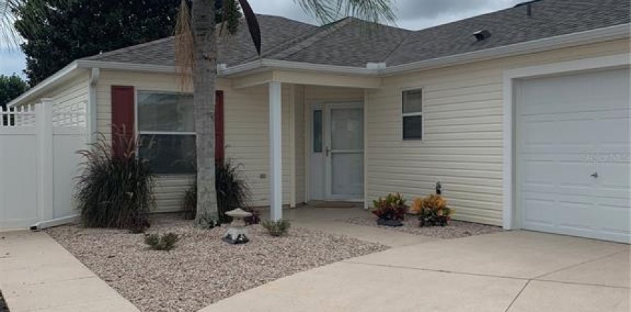 Villa ou maison à The Villages, Floride 3 chambres, 149.39 m2 № 1832634